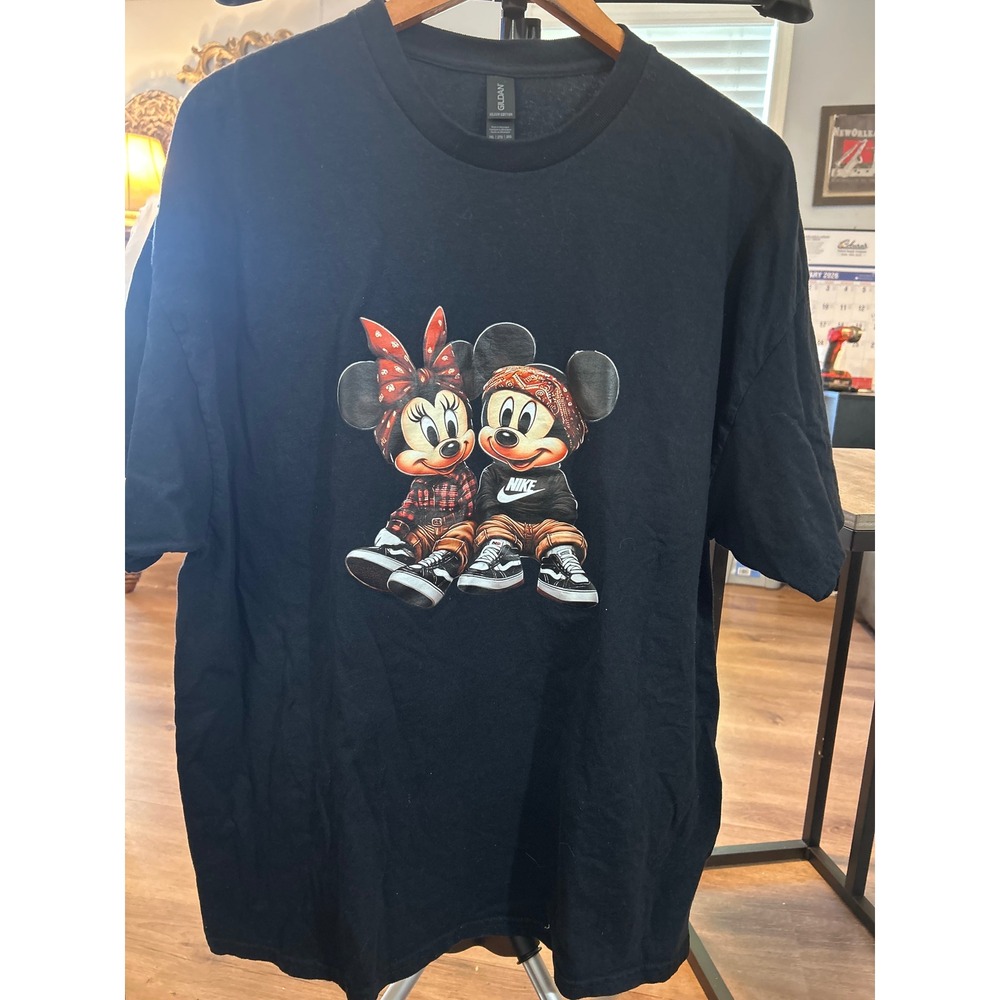 Gildan Heavy Cotton Black Mickey Minnie Mouse Graphic T Shirt Mens‎ 2XL